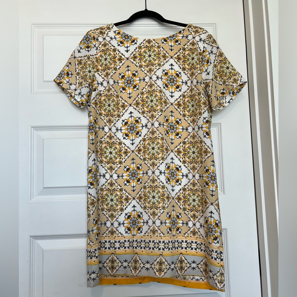 Lulu’s Yellow Dress